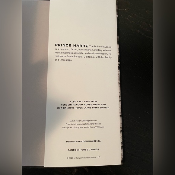 Spare/Prince Harry & Woman in Me/Britney Spears - Picture 3 of 6